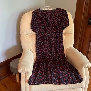 90’s Loose-Fitting Dress